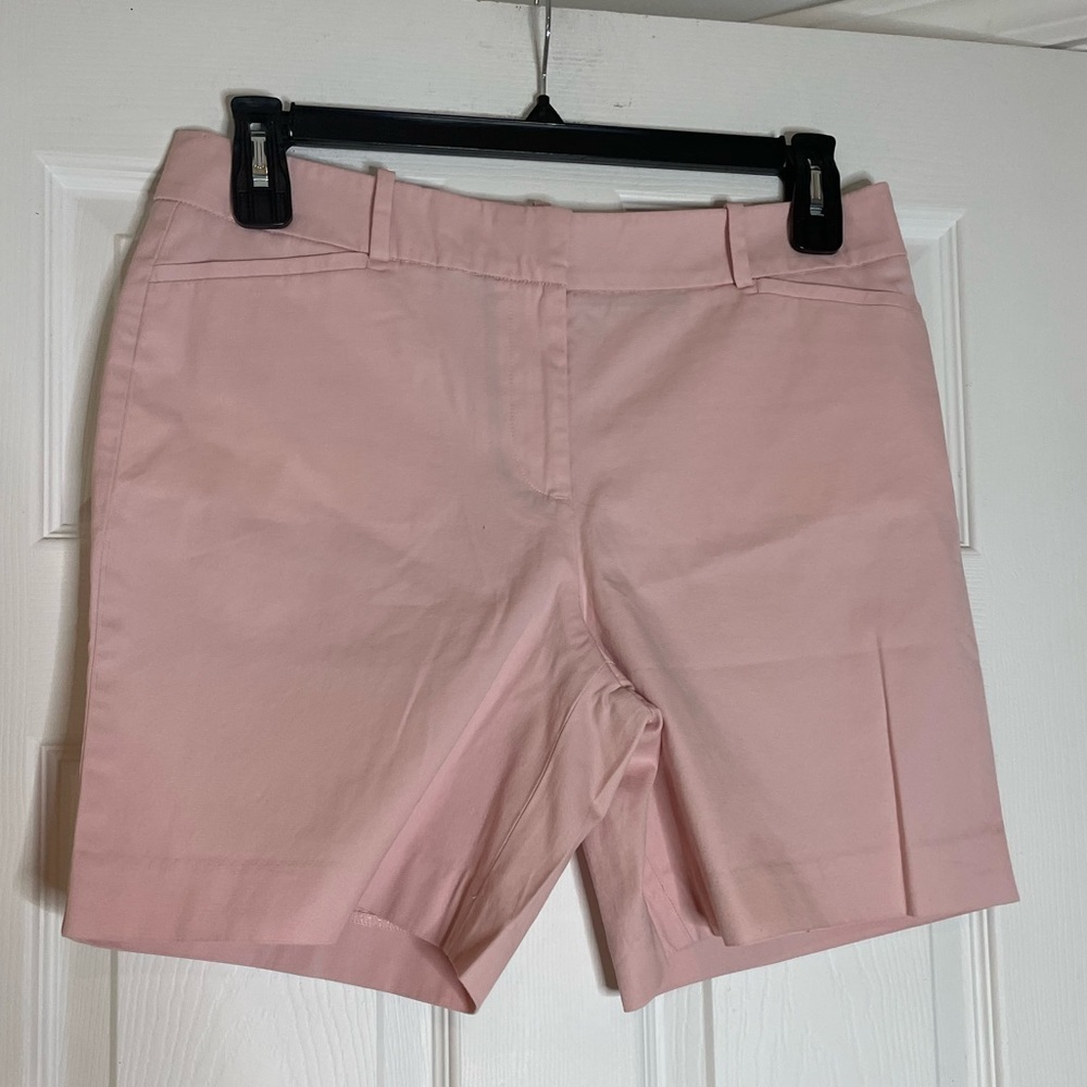 TALBOTS NWT PINK CHINO SHORTS